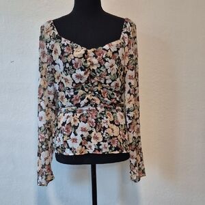 Eclair Floral Ruched Crop Top Sz L Great Condition
